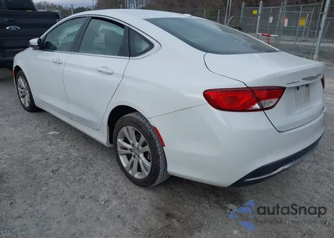 2015 Chrysler 200 Limited z USA, uszkodzony, nr VIN 1C3CCCAB6FN526042